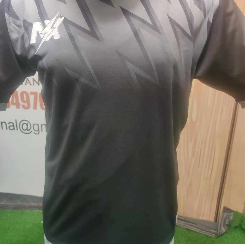 Koszulka NO EXCUSES na zywo